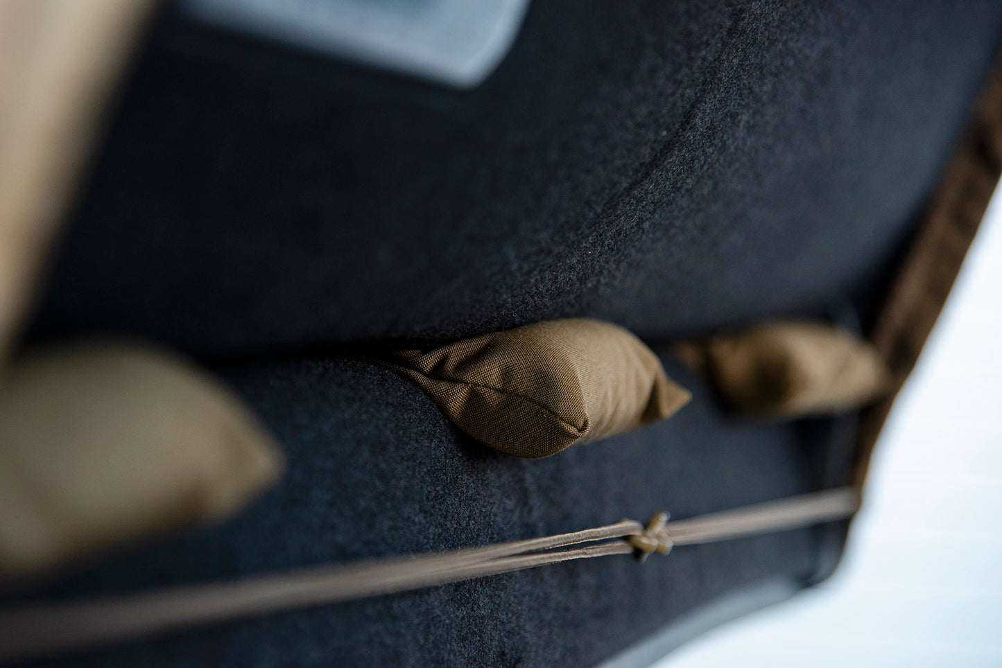 Oregonian camper ビークルシートジャケット REAR