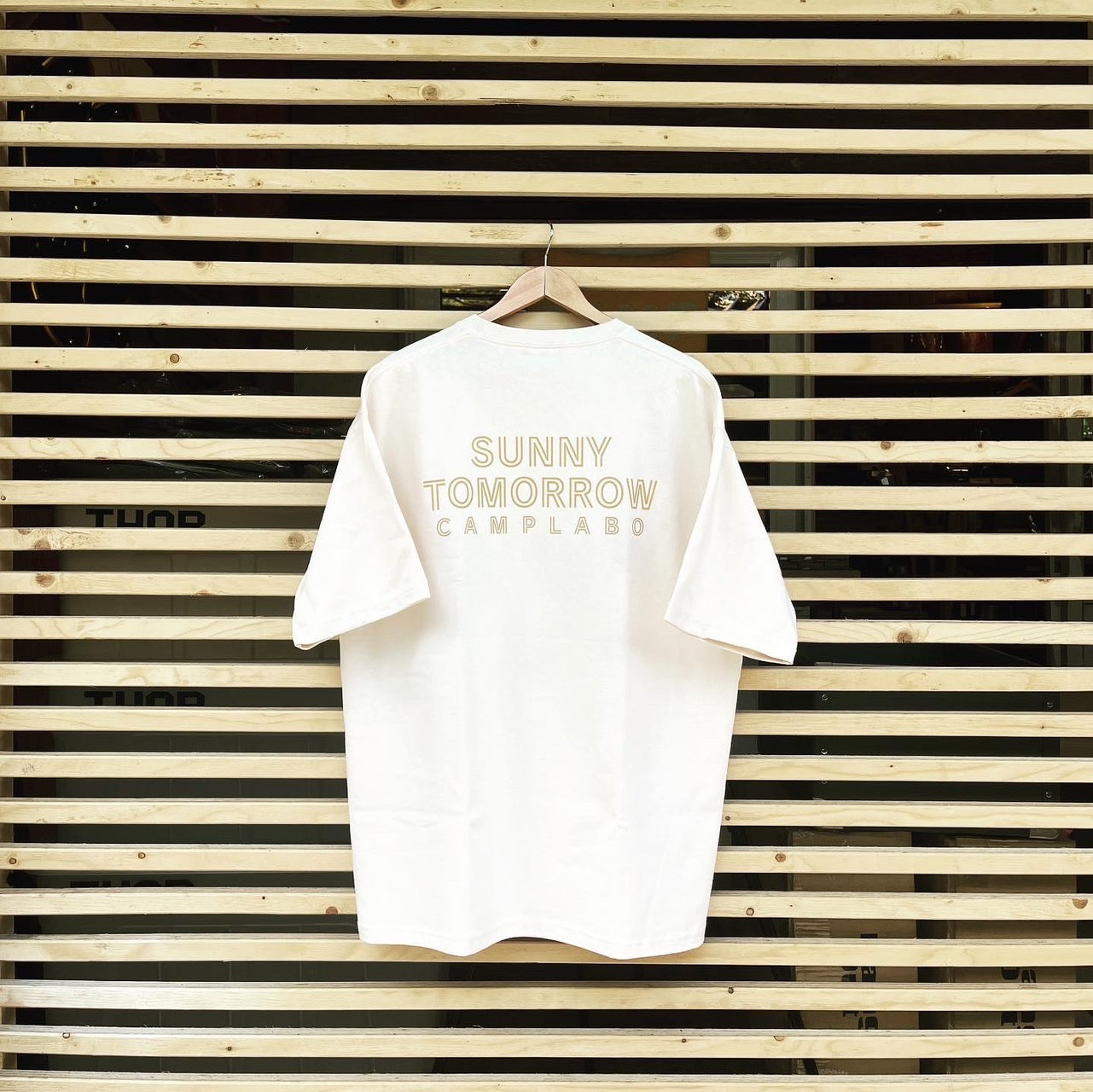 CAMPLABO SUNNY TOMORROW Tシャツ　アイボリー×マスタード